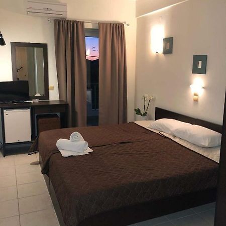 Hotel Porto Marathos à Marathopoli Extérieur photo