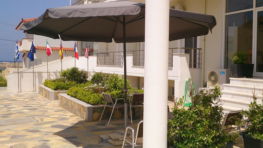 Hotel Porto Marathos à Marathopoli Extérieur photo