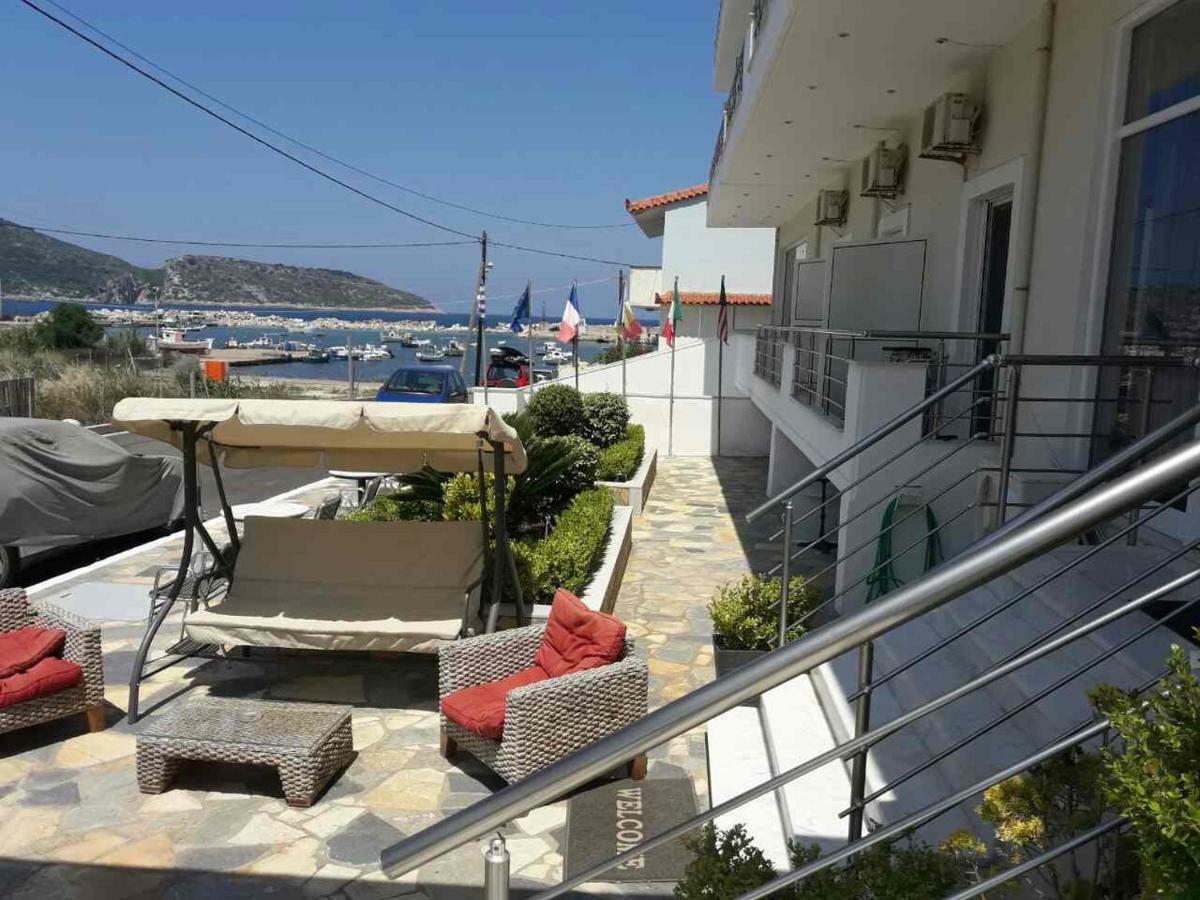 Hotel Porto Marathos à Marathopoli Extérieur photo