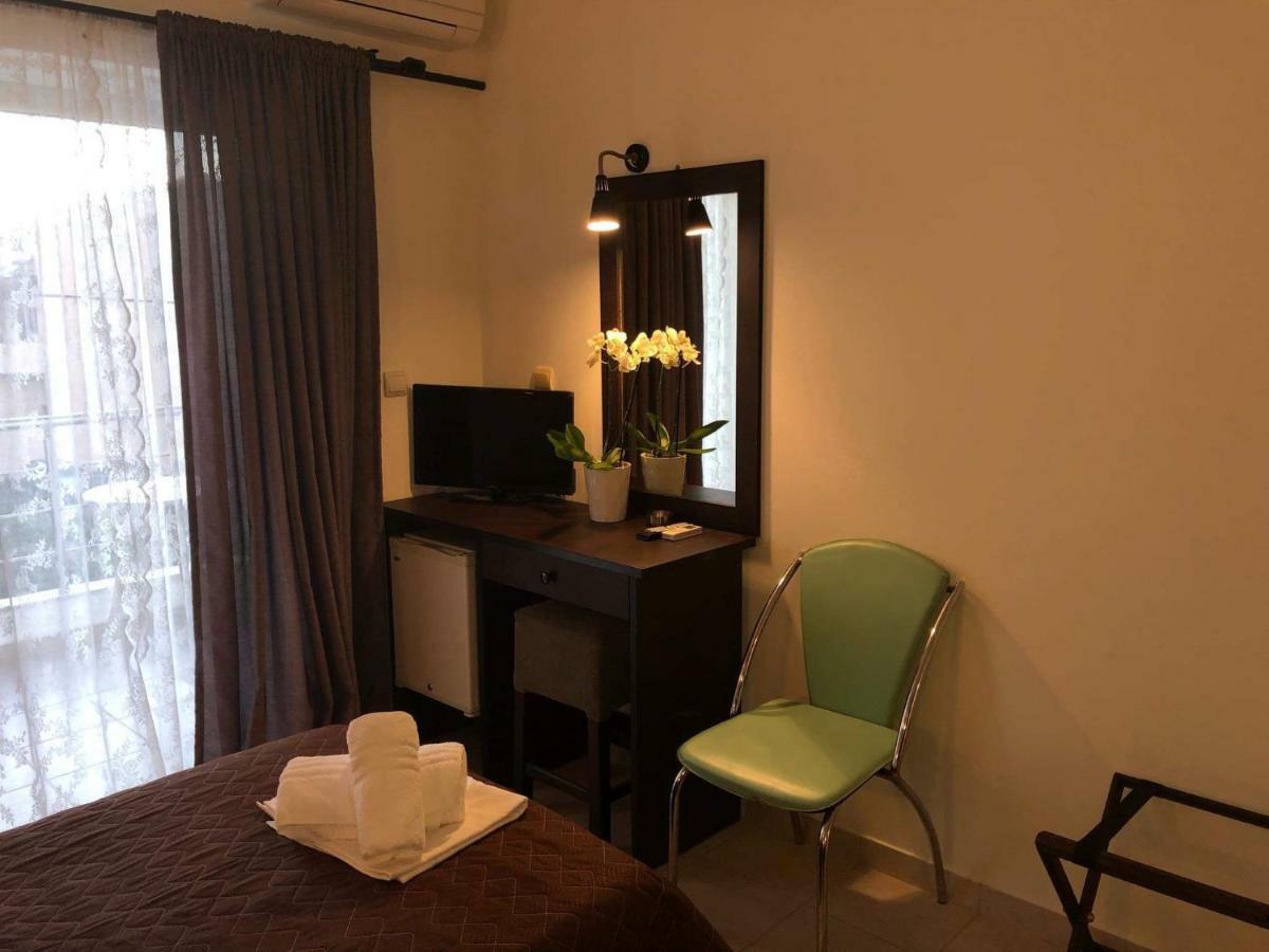 Hotel Porto Marathos à Marathopoli Extérieur photo