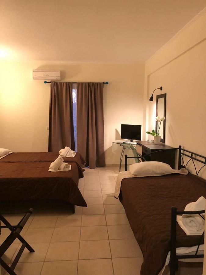 Hotel Porto Marathos à Marathopoli Extérieur photo